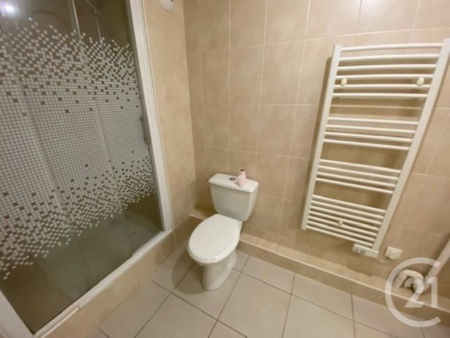Appartement F2 à vendre - 2 pièces - 40,23 m2 - Epernon - 28 - CENTRE