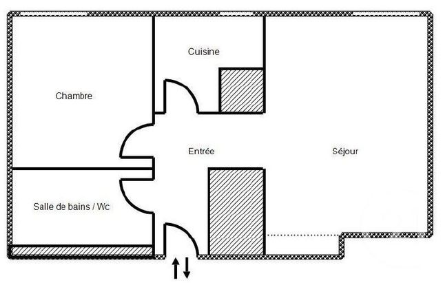 Appartement F2 &agrave; vendre - 2 pi&egrave;ces - 39,59 m2 - Epernon - 28 - CENTRE