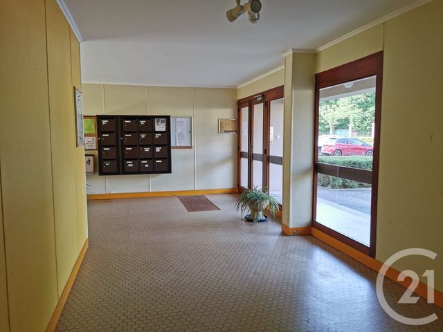 Appartement F2 à vendre - 2 pièces - 39,59 m2 - Epernon - 28 - CENTRE