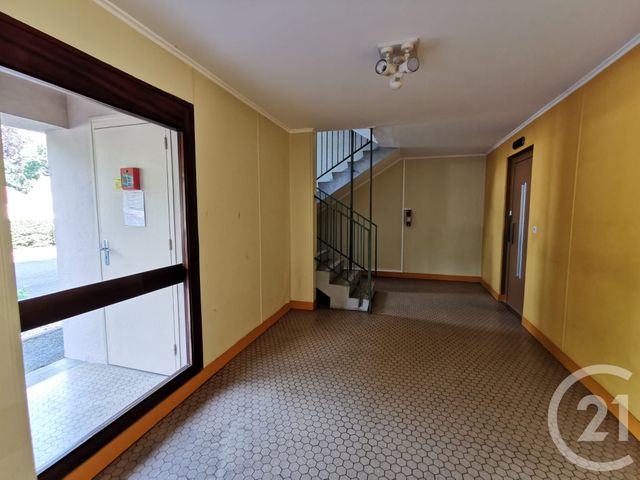 Appartement F2 à vendre - 2 pièces - 39,59 m2 - Epernon - 28 - CENTRE