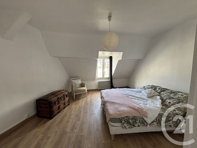 Maison à vendre - 4 pièces - 108,21 m2 - Maintenon - 28 - CENTRE