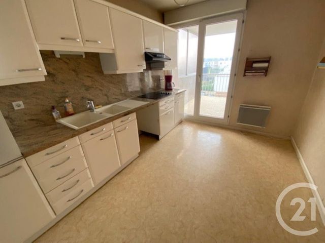 Appartement F3 à vendre - 3 pièces - 83,95 m2 - Epernon - 28 - CENTRE