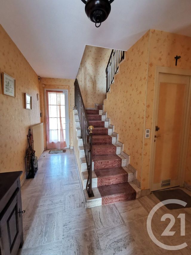 Maison à vendre - 8 pièces - 230 m2 - Lormaye - 28 - CENTRE