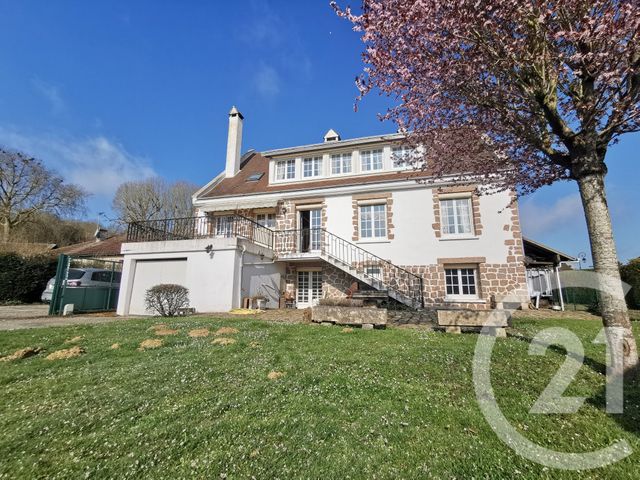 Maison à vendre - 8 pièces - 230 m2 - Lormaye - 28 - CENTRE