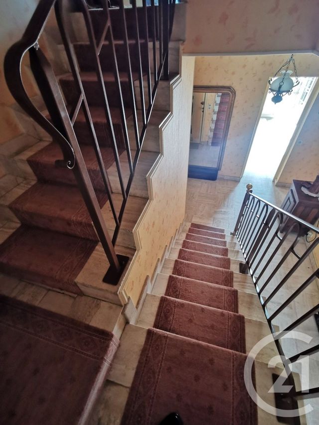 Maison à vendre - 8 pièces - 230 m2 - Lormaye - 28 - CENTRE