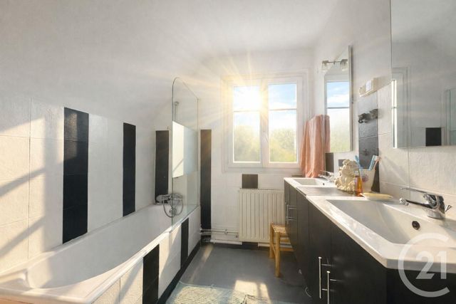 Maison &agrave; vendre - 7 pi&egrave;ces - 127 m2 - Rambouillet - 78 - ILE-DE-FRANCE