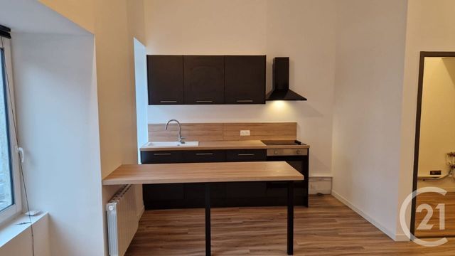 Appartement F2 à vendre - 2 pièces - 45,61 m2 - Maintenon - 28 - CENTRE