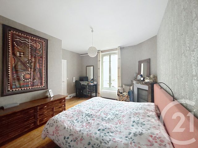 Maison &agrave; vendre - 10 pi&egrave;ces - 226 m2 - Maintenon - 28 - CENTRE