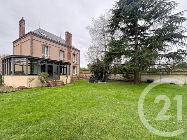 Maison &agrave; vendre - 10 pi&egrave;ces - 226 m2 - Maintenon - 28 - CENTRE