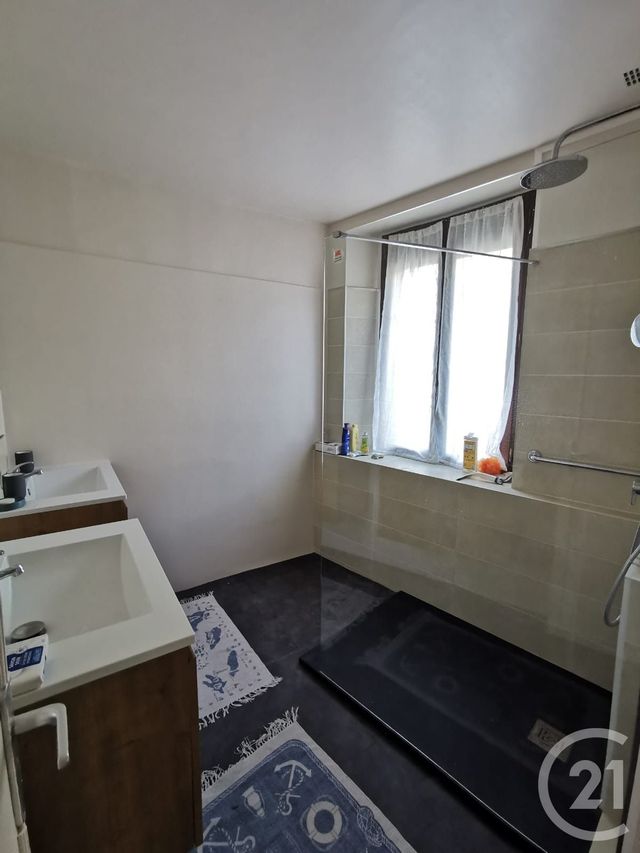 Maison &agrave; vendre - 10 pi&egrave;ces - 192 m2 - Epernon - 28 - CENTRE