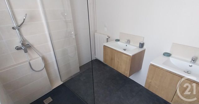 Maison à vendre - 10 pièces - 192 m2 - Epernon - 28 - CENTRE