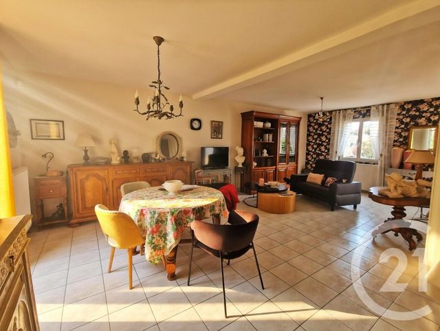 Maison &agrave; vendre - 7 pi&egrave;ces - 123 m2 - Epernon - 28 - CENTRE