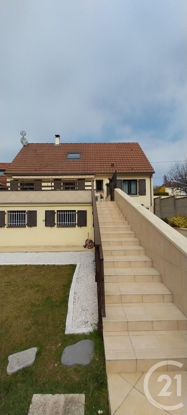 Maison à vendre - 6 pièces - 116 m2 - Gallardon - 28 - CENTRE