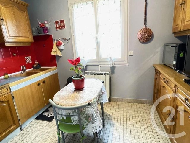 Maison à vendre - 7 pièces - 95 m2 - Nogent Le Roi - 28 - CENTRE