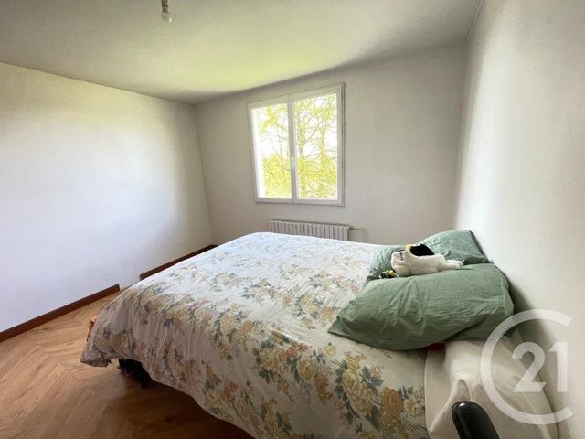 Maison à vendre - 6 pièces - 120 m2 - St Piat - 28 - CENTRE