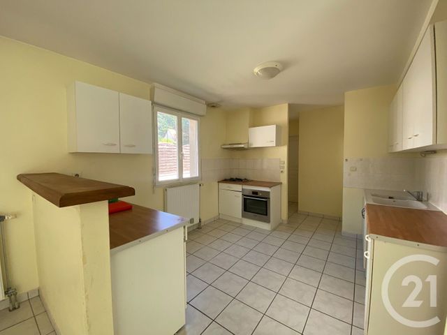 Maison &agrave; vendre - 7 pi&egrave;ces - 111 m2 - Maintenon - 28 - CENTRE