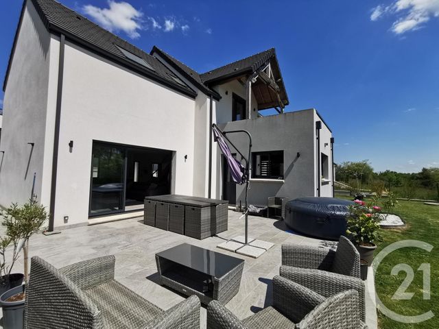 Maison à vendre - 7 pièces - 171 m2 - Epernon - 28 - CENTRE