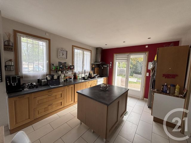 Maison à vendre - 7 pièces - 142 m2 - Lormaye - 28 - CENTRE