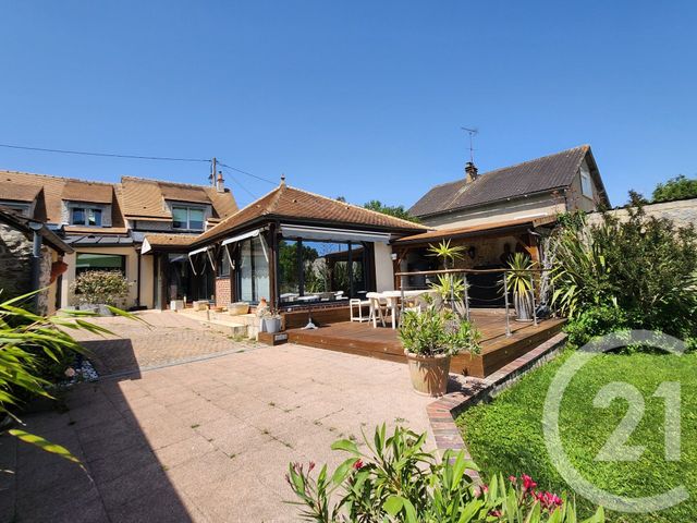 Maison à vendre - 7 pièces - 173 m2 - Epernon - 28 - CENTRE