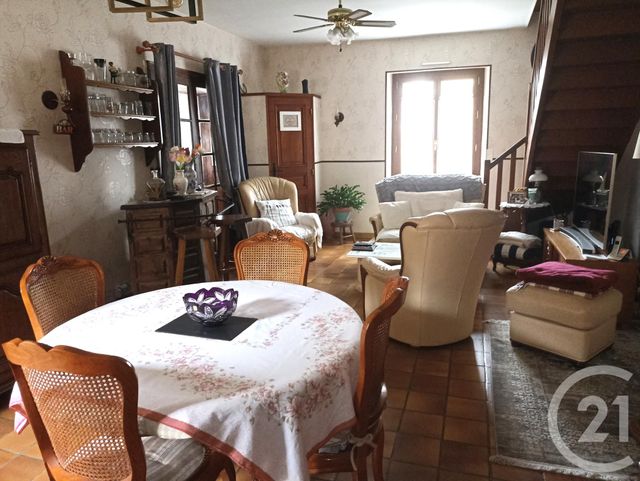 Maison à vendre - 5 pièces - 108 m2 - Gallardon - 28 - CENTRE