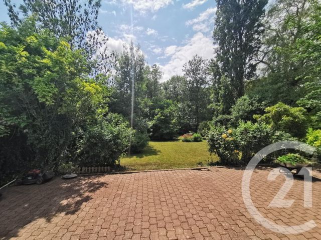 Maison à vendre - 7 pièces - 152 m2 - Bailleau Armenonville - 28 - CENTRE