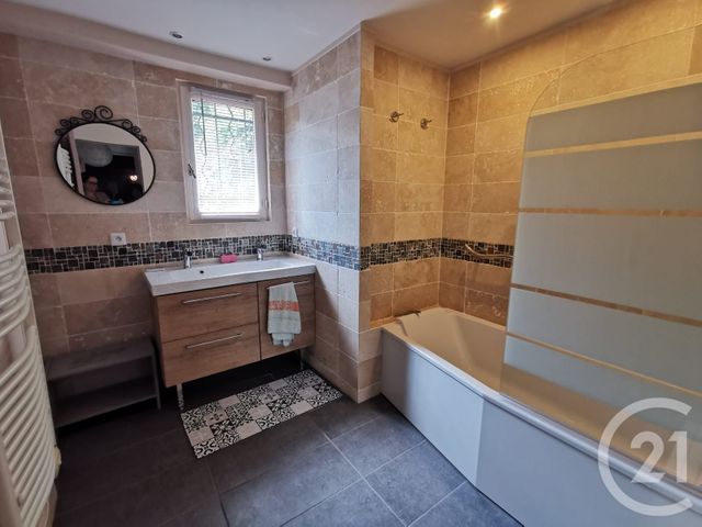 Maison à vendre - 7 pièces - 152 m2 - Bailleau Armenonville - 28 - CENTRE