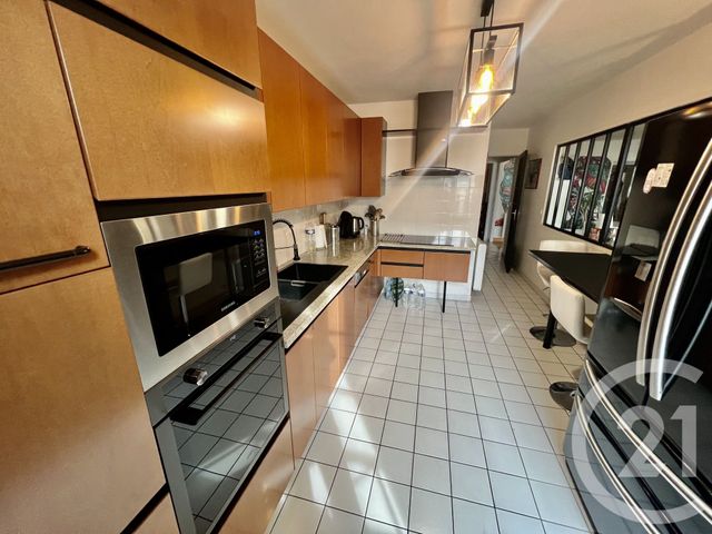 Appartement F6 à vendre - 6 pièces - 180,65 m2 - Epernon - 28 - CENTRE