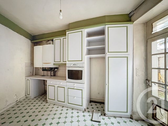 Maison à vendre - 8 pièces - 206 m2 - Epernon - 28 - CENTRE