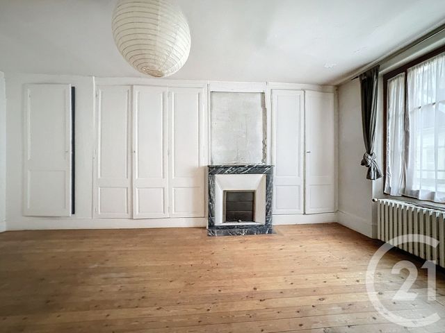 Maison à vendre - 8 pièces - 206 m2 - Epernon - 28 - CENTRE