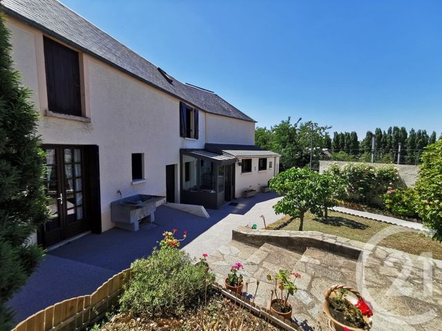 Maison à vendre - 6 pièces - 131 m2 - Epernon - 28 - CENTRE