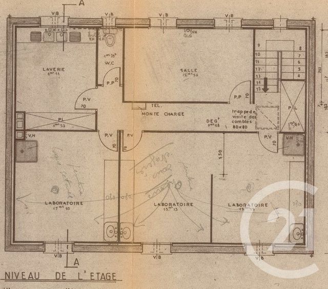 Maison à vendre - 9 pièces - 150 m2 - Epernon - 28 - CENTRE