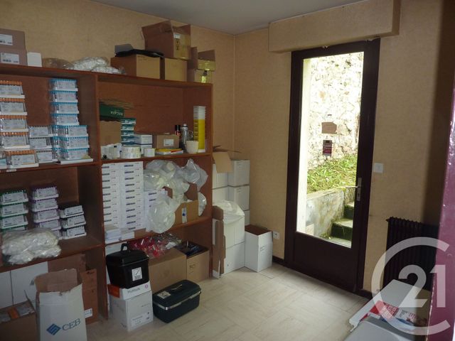 Maison à vendre - 9 pièces - 150 m2 - Epernon - 28 - CENTRE