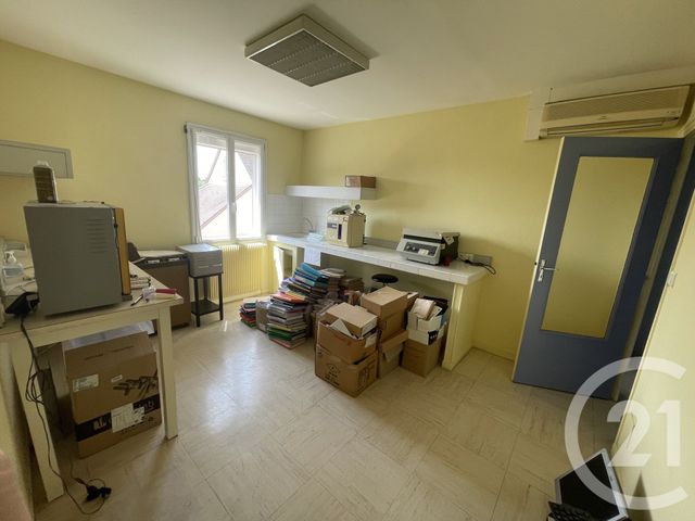 Maison à vendre - 9 pièces - 150 m2 - Epernon - 28 - CENTRE