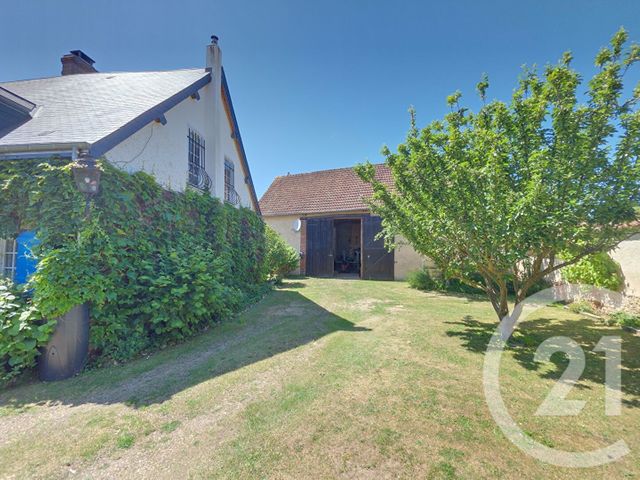 Maison à vendre - 11 pièces - 261 m2 - St Piat - 28 - CENTRE