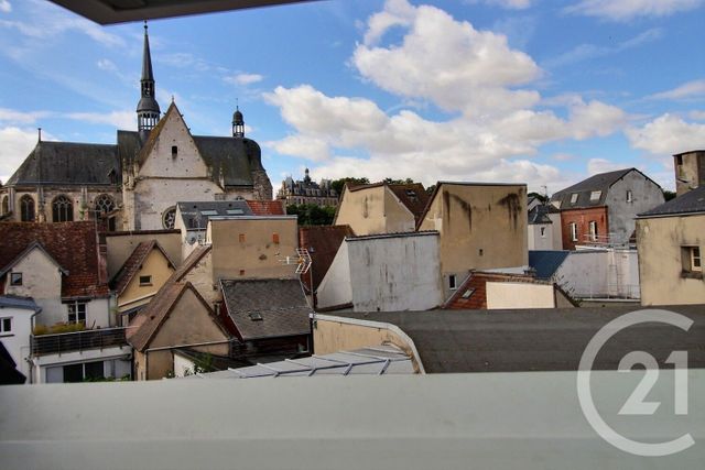 Maison à vendre - 5 pièces - 123 m2 - Nogent Le Roi - 28 - CENTRE
