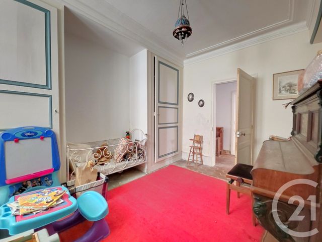 Maison à vendre - 10 pièces - 294 m2 - Epernon - 28 - CENTRE