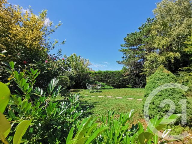 Maison à vendre - 9 pièces - 157 m2 - Epernon - 28 - CENTRE