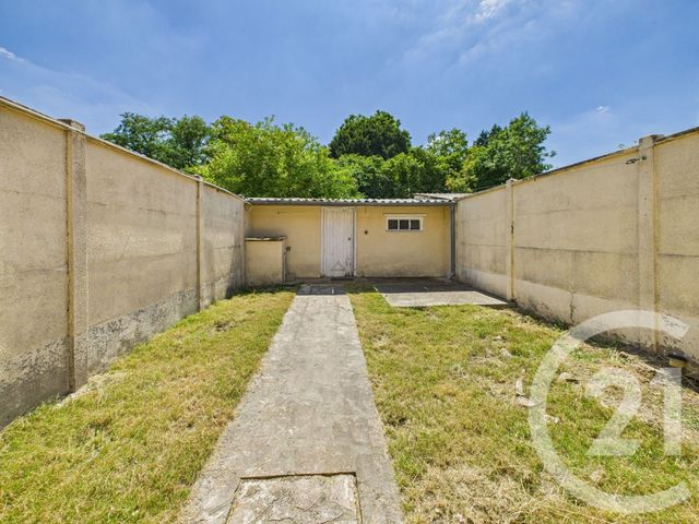 Maison à vendre - 2 pièces - 53,53 m2 - Nogent Le Roi - 28 - CENTRE
