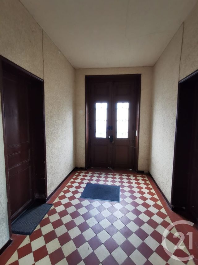 Immeuble &agrave; vendre - 171 m2 - Epernon - 28 - CENTRE