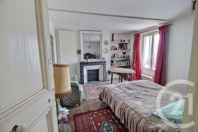 Maison à vendre - 10 pièces - 200 m2 - Nogent Le Roi - 28 - CENTRE