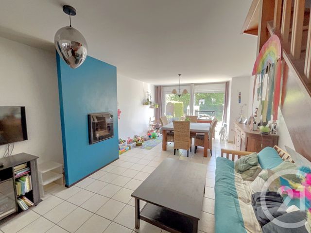 Maison à vendre - 6 pièces - 101,24 m2 - Maintenon - 28 - CENTRE