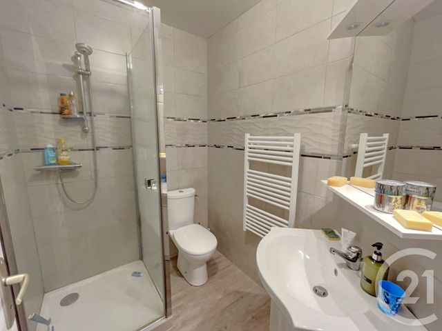 Maison à vendre - 6 pièces - 101,24 m2 - Maintenon - 28 - CENTRE