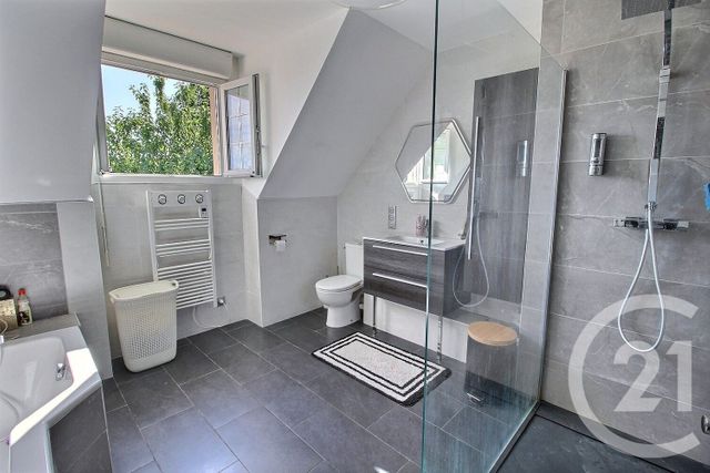 Maison à vendre - 6 pièces - 146 m2 - Leves - 28 - CENTRE