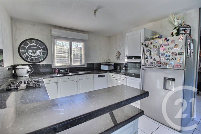 Maison à vendre - 6 pièces - 146 m2 - Leves - 28 - CENTRE