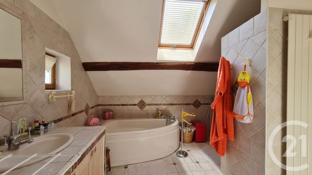 Maison à vendre - 6 pièces - 178 m2 - Epernon - 28 - CENTRE