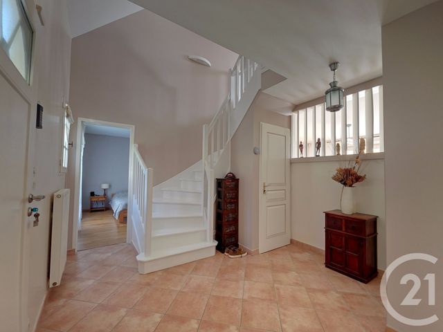 Maison &agrave; vendre - 6 pi&egrave;ces - 173 m2 - Maintenon - 28 - CENTRE