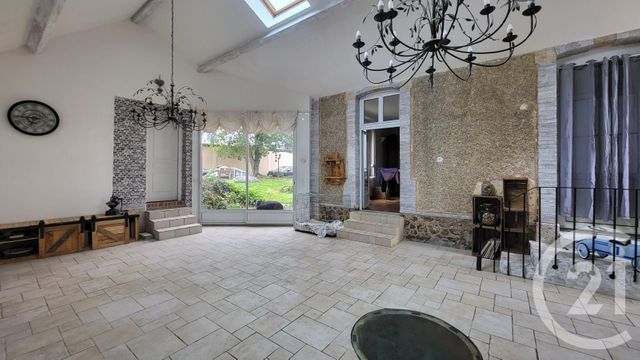 Maison &agrave; vendre - 9 pi&egrave;ces - 220 m2 - Epernon - 28 - CENTRE