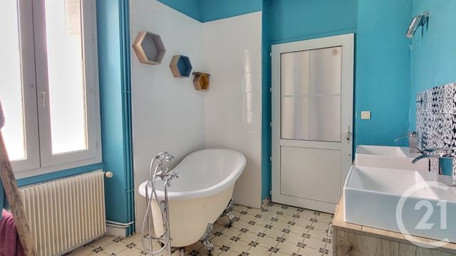 Maison &agrave; vendre - 9 pi&egrave;ces - 220 m2 - Epernon - 28 - CENTRE