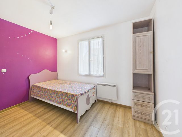 Maison à vendre - 5 pièces - 87 m2 - Nogent Le Roi - 28 - CENTRE