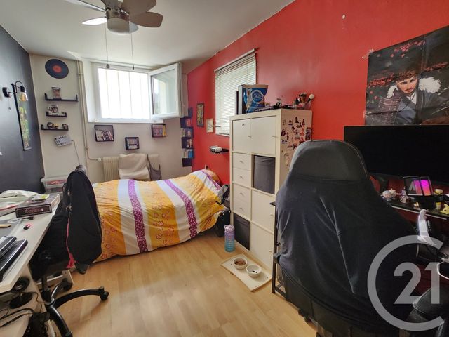 Maison &agrave; vendre - 5 pi&egrave;ces - 94 m2 - Maintenon - 28 - CENTRE